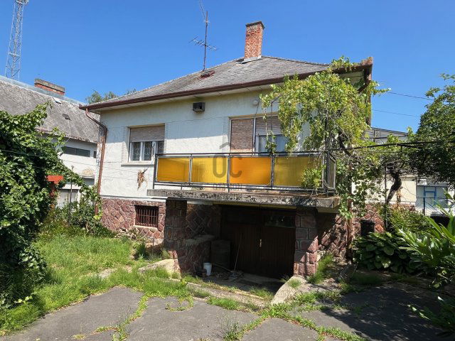 Eladó családi ház, Zalaegerszegen 64 M Ft, 3 szobás