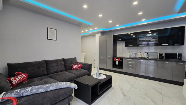 Eladó téglalakás, Dunaújvárosban, Gábor Áron utcában 45 M Ft