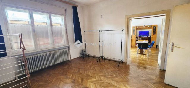 Eladó családi ház, Szombathelyen 54.9 M Ft, 3 szobás
