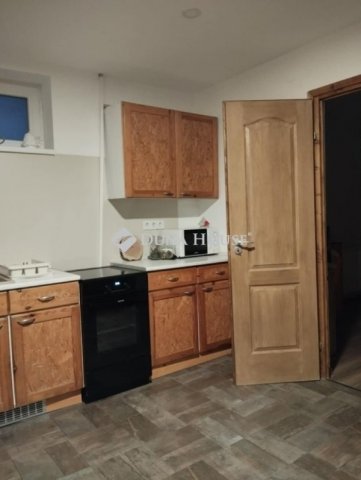 Eladó családi ház, Csókakőn 49.9 M Ft, 1+2 szobás