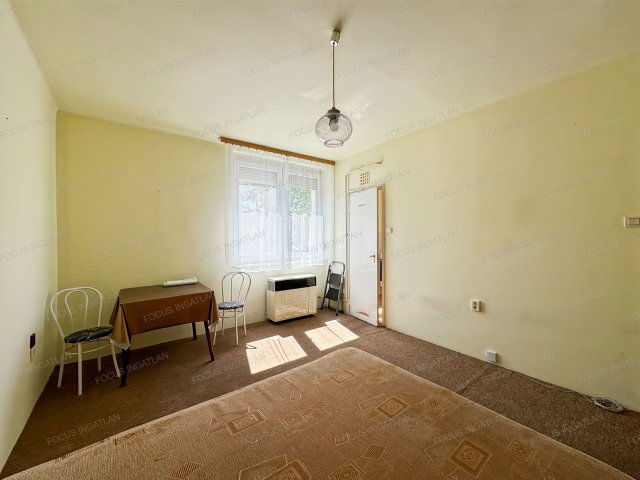 Eladó téglalakás, Kecskeméten 29.99 M Ft, 1 szobás
