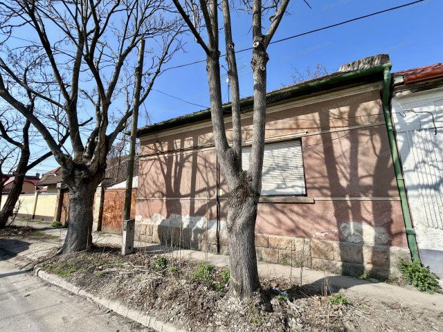 Eladó családi ház, Budapesten, XX. kerületben 69.9 M Ft