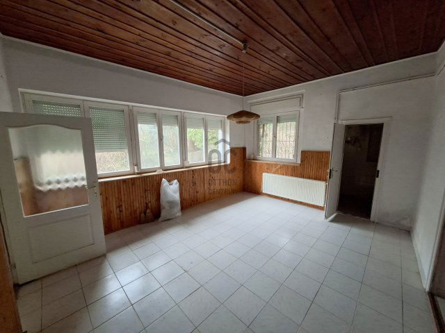 Eladó családi ház, Solymáron 89.99 M Ft, 4 szobás