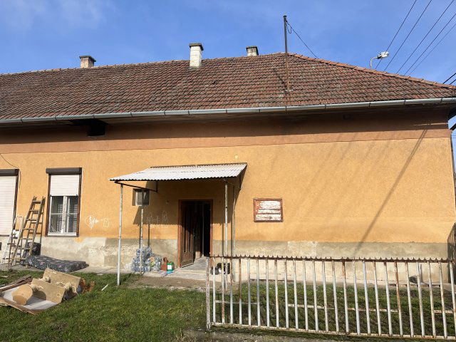 Eladó sorház, Tokajban, Vasvári Pál utcában 18 M Ft, 2 szobás