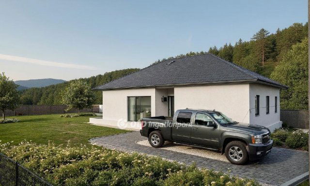 Eladó családi ház, Ebesen 96.99 M Ft, 4 szobás