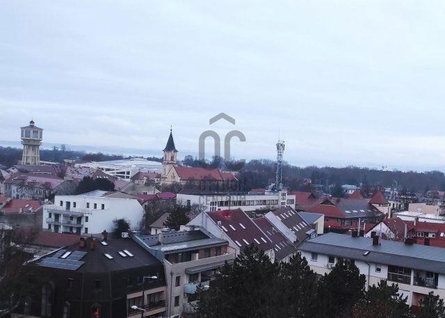 Eladó panellakás, Siófokon 47.9 M Ft, 2 szobás