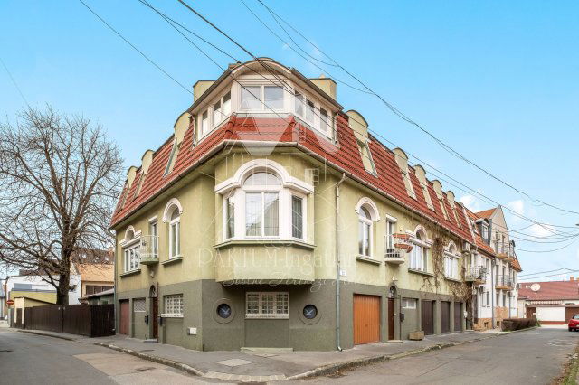 Eladó családi ház, Szolnokon 95.7 M Ft, 4 szobás