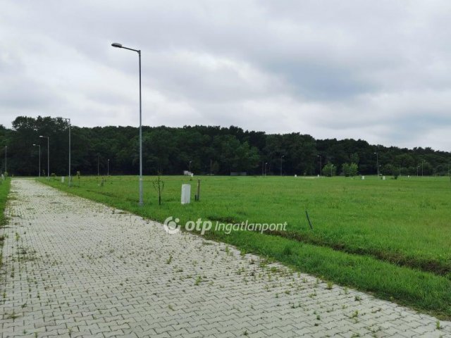 Eladó telek, Debrecenben 122.303 M Ft / költözzbe.hu