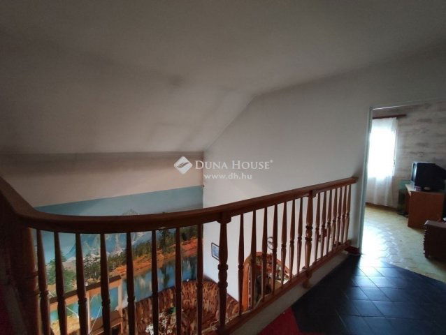 Eladó családi ház, Budapesten, XVIII. kerületben 159.9 M Ft