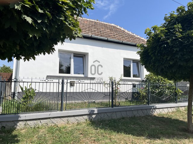 Eladó családi ház, Zalakomáron 29 M Ft, 3 szobás