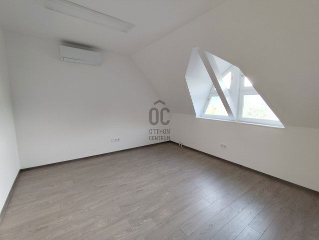 Kiadó ipari ingatlan, Kecskeméten 495 E Ft / hó