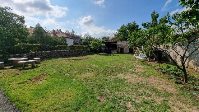Eladó családi ház, Kisgyőrön 59.9 M Ft, 3 szobás