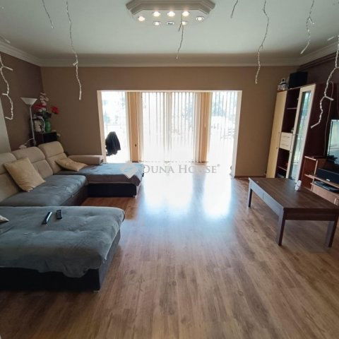 Eladó családi ház, Kecskeméten 85 M Ft, 3 szobás