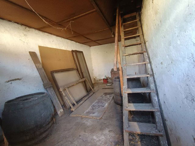 Eladó családi ház, Bodrogolasziban 8.49 M Ft, 2 szobás