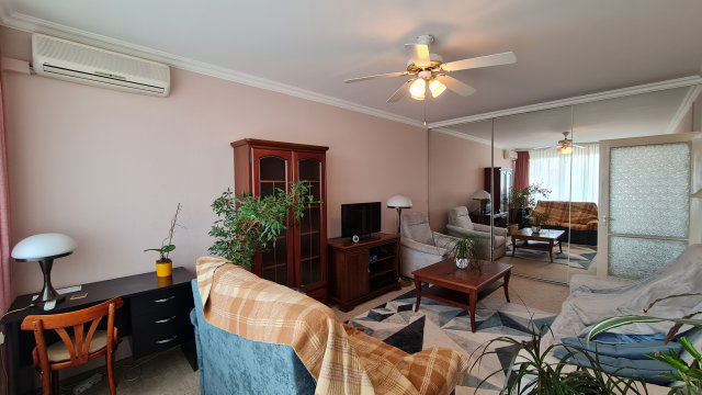 Eladó panellakás, Dunaújvárosban, Római körúton 34.9 M Ft