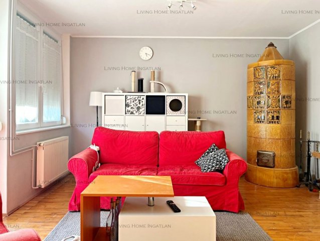 Eladó téglalakás, Esztergomban 99 M Ft, 4 szobás