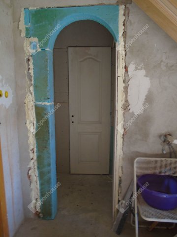 Eladó családi ház, Cserkeszőlőn 16 M Ft, 2 szobás