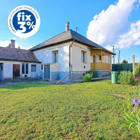 Eladó családi ház, Zsámbokon 45 M Ft, 3 szobás