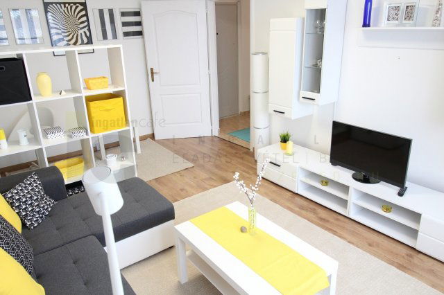 Eladó panellakás, Szegeden, Rókusi körúton 52 M Ft, 2 szobás