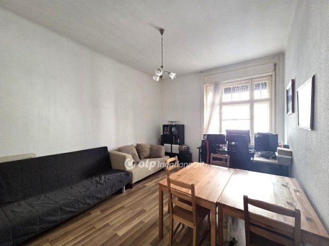 Eladó téglalakás, Budapesten, VIII. kerületben 64.9 M Ft