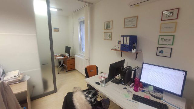 Kiadó téglalakás, albérlet, Pécsett 190 E Ft / hó, 4 szobás