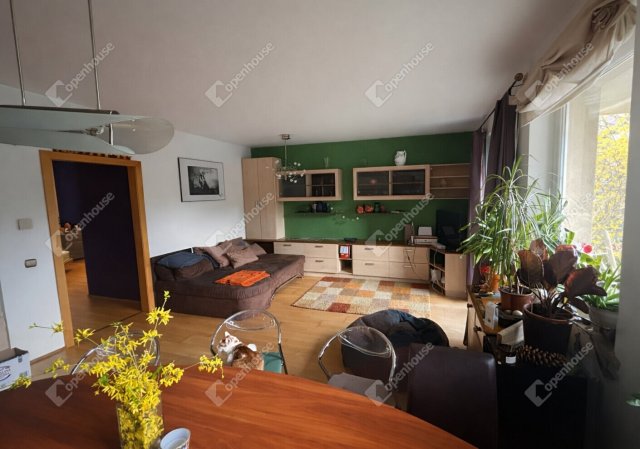 Eladó téglalakás, Győrött 129 M Ft, 5 szobás