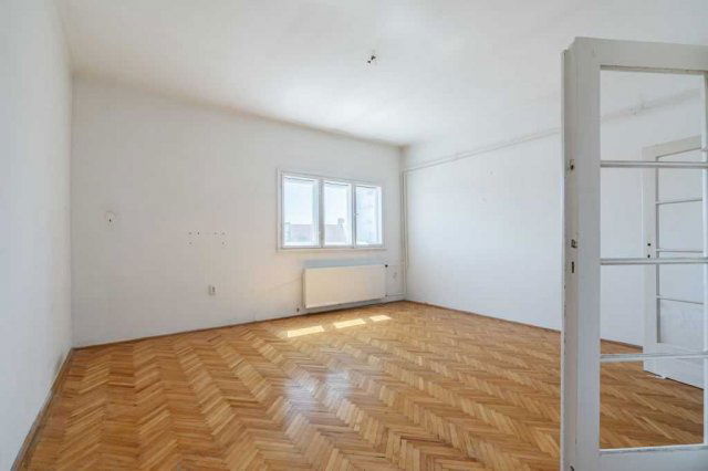 Eladó téglalakás, Budapesten, V. kerületben, Sütő utcában