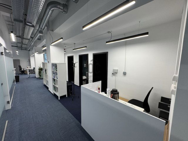 Kiadó iroda, Budapesten, IV. kerületben 707 E Ft / hó