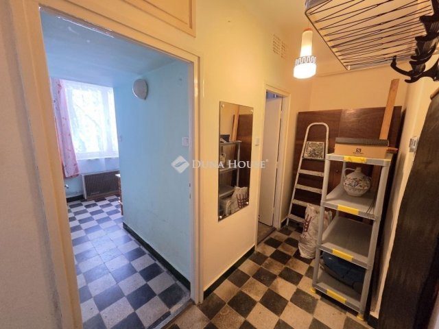 Eladó téglalakás, Miskolcon 21.9 M Ft, 1 szobás