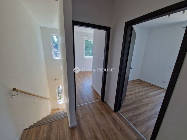 Eladó ikerház, Budapesten, XIX. kerületben 119.9 M Ft, 4 szobás