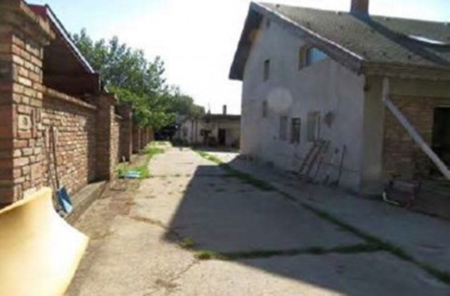 Eladó családi ház, Budapesten, XVIII. kerületben 60 M Ft