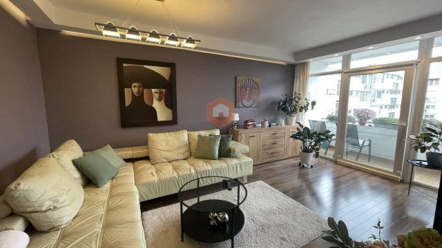 Eladó téglalakás, Pécsett, Lahti utcában 52 M Ft, 2 szobás