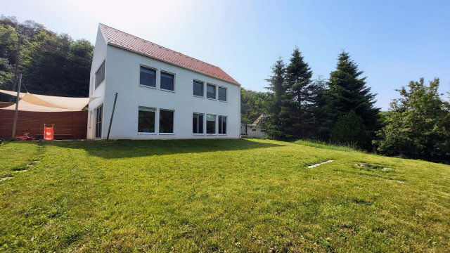 Eladó családi ház, Sopronban 139 M Ft, 4 szobás