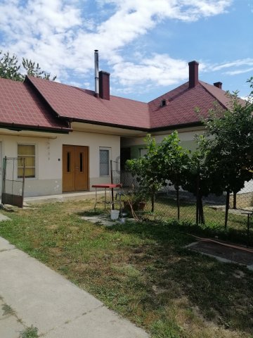Eladó családi ház, Balatonendréden 52 M Ft, 4 szobás