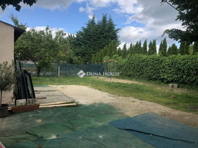 Eladó családi ház, Mogyoródon 137 M Ft, 5 szobás