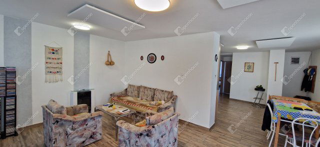 Eladó családi ház, Győrött 68 M Ft, 3 szobás