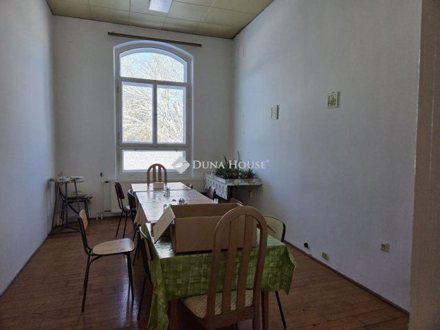 Eladó ipari ingatlan, Szegeden 1584.282 M Ft / költözzbe.hu