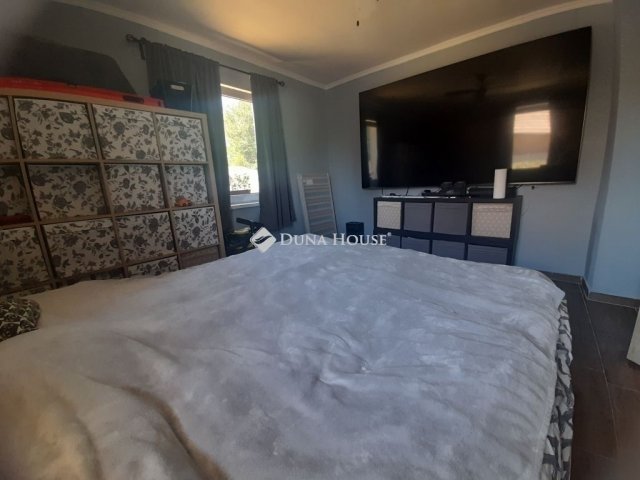 Eladó családi ház, Tápióságon 71.5 M Ft, 4 szobás