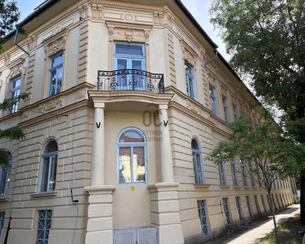 Eladó iroda, Budapesten, IV. kerületben 850 M Ft