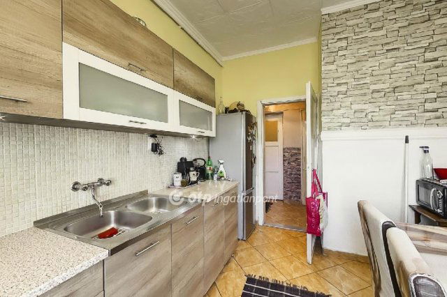 Eladó téglalakás, Miskolcon 32.49 M Ft, 2 szobás