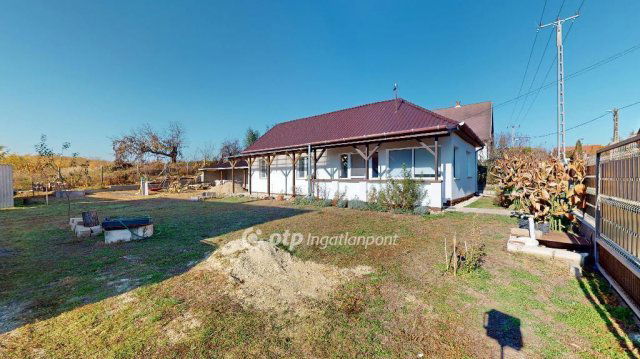 Eladó családi ház, Nyíregyházán 45 M Ft, 2 szobás