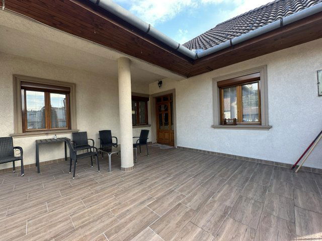 Eladó családi ház, Kazincbarcikán 149 M Ft, 6 szobás