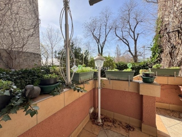 Eladó téglalakás, Budapesten, XI. kerületben 164.9 M Ft