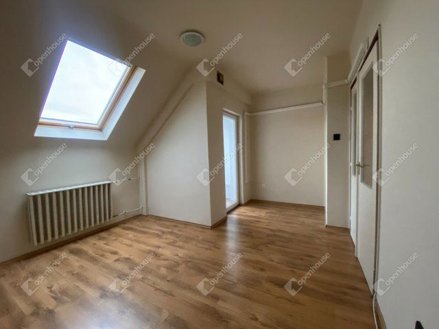 Eladó téglalakás, Debrecenben 69.5 M Ft, 3 szobás