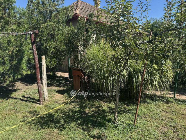 Eladó családi ház, Debrecenben 64.9 M Ft, 3 szobás