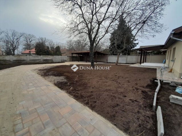 Eladó családi ház, Békéscsabán, Dr. Becsey Oszkár utcában