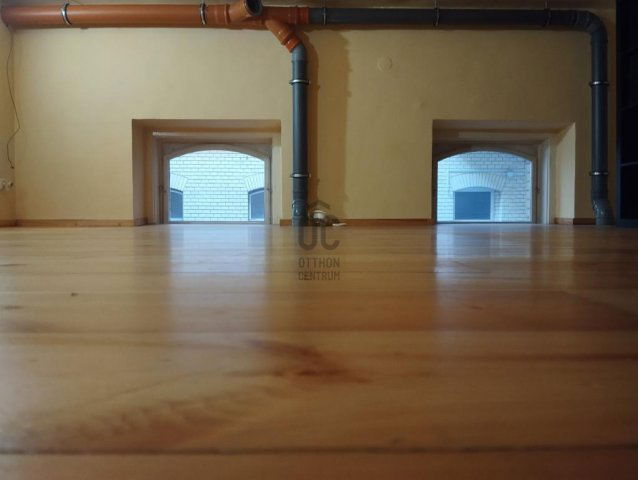 Eladó téglalakás, Budapesten, VI. kerületben 85.5 M Ft, 3 szobás