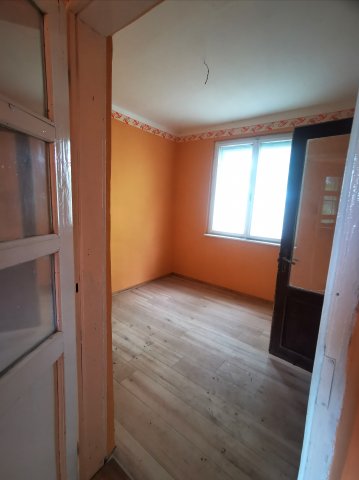Eladó családi ház, Mezőtúron 5.96 M Ft, 2 szobás