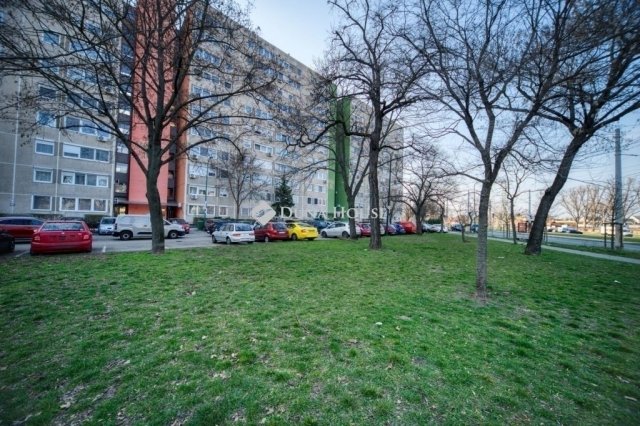 Eladó panellakás, Budapesten, XIV. kerületben 62.9 M Ft, 2 szobás