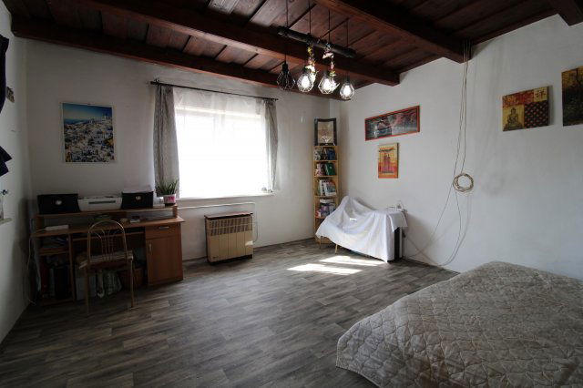 Eladó családi ház, Zsámbokon 33.7 M Ft, 3 szobás